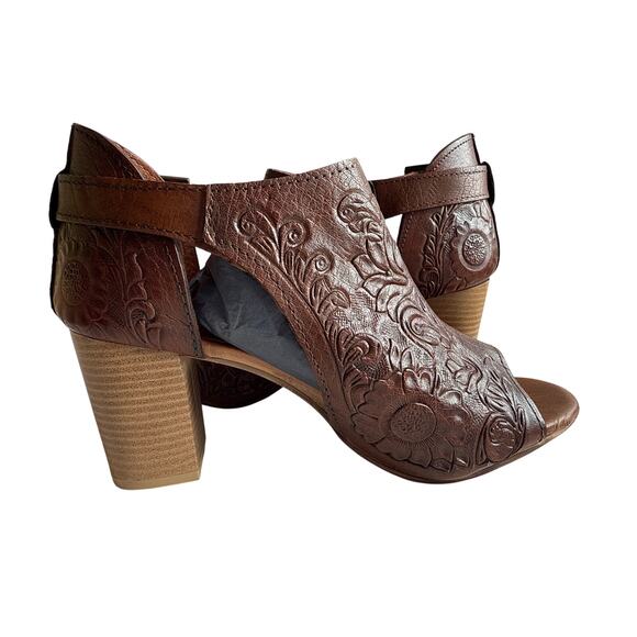 Roper Mika Mule Heels Floral Tooled Tan Leather Women's 8 Open Toe Buckle Close - Picture 4 of 12